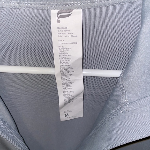 Fabletics Trinity Performance Jacket NWT - Picture 3 of 4